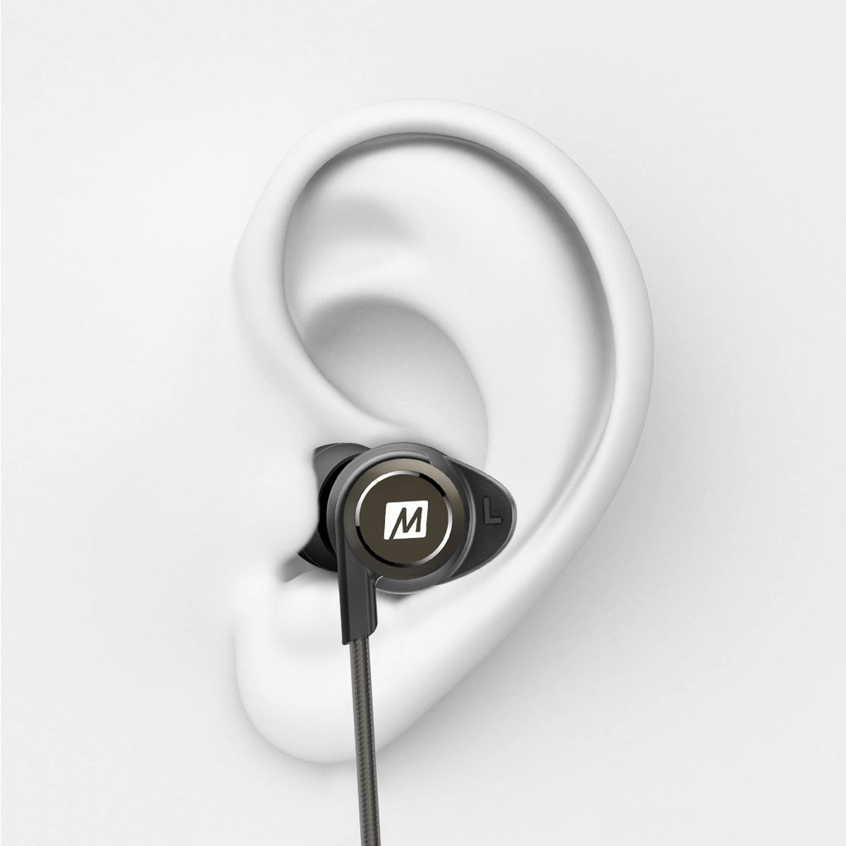MEE Audio X5 G2 w uchu