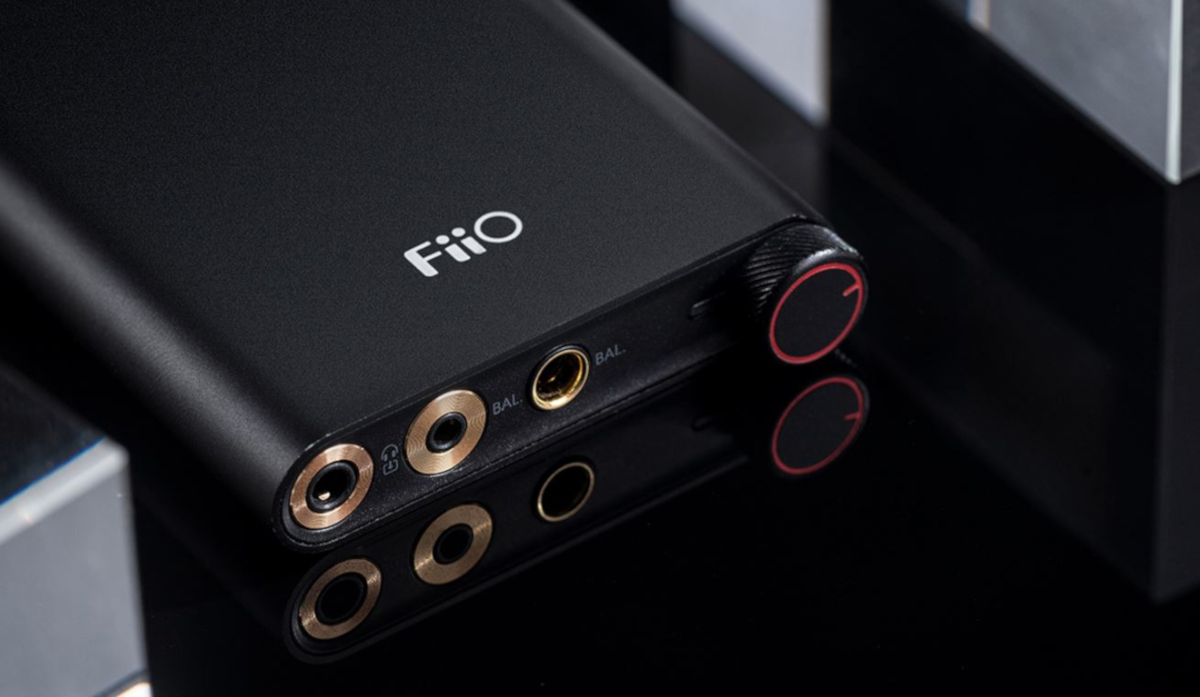 FiiO BTA30