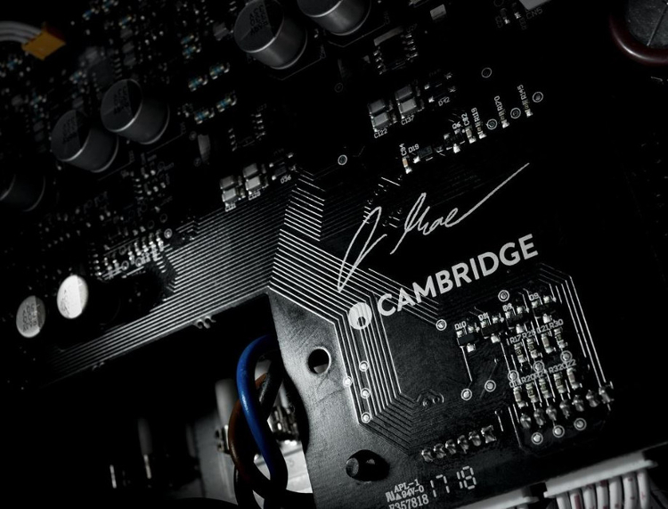 Cambridge Audio Edge A