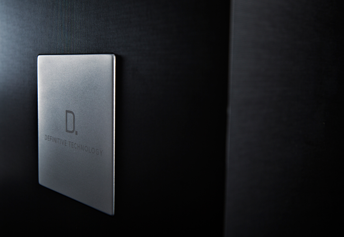 W Studio - pierwszy audiofilski soundbar 5.1 multiroom Play-Fi na rynku