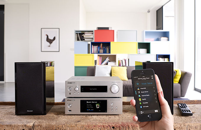 Pioneer P-02