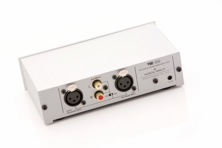 Musical Fidelity V90 BHA + MF200B - najtańszy zbalansowany system słuchawkowy na rynku